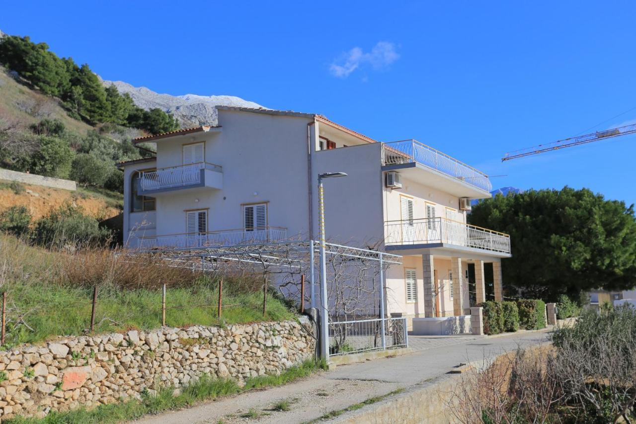 Apartments With A Parking Space Brela, Makarska - 18495 Ngoại thất bức ảnh