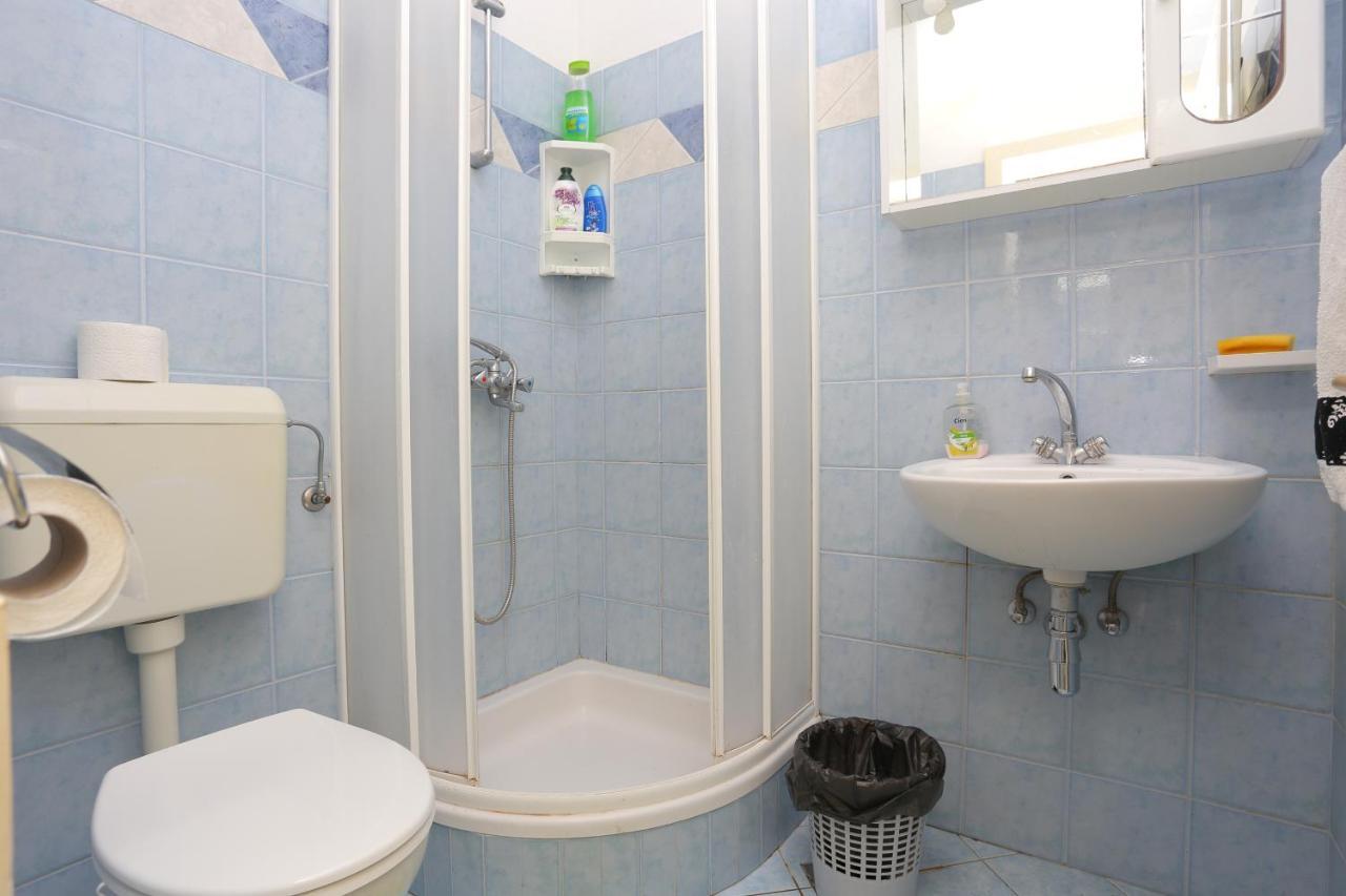 Apartments With A Parking Space Brela, Makarska - 18495 Ngoại thất bức ảnh