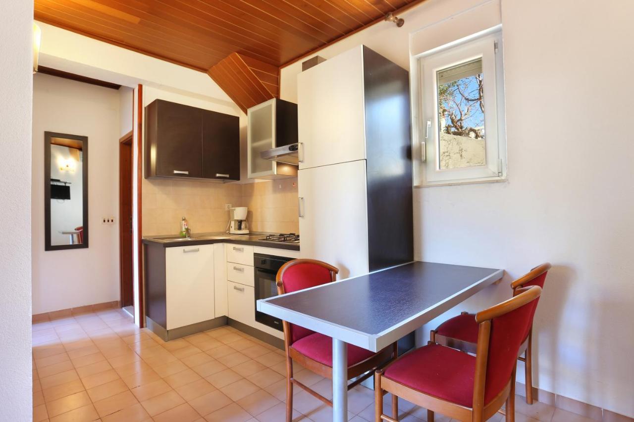 Apartments With A Parking Space Brela, Makarska - 18495 Ngoại thất bức ảnh