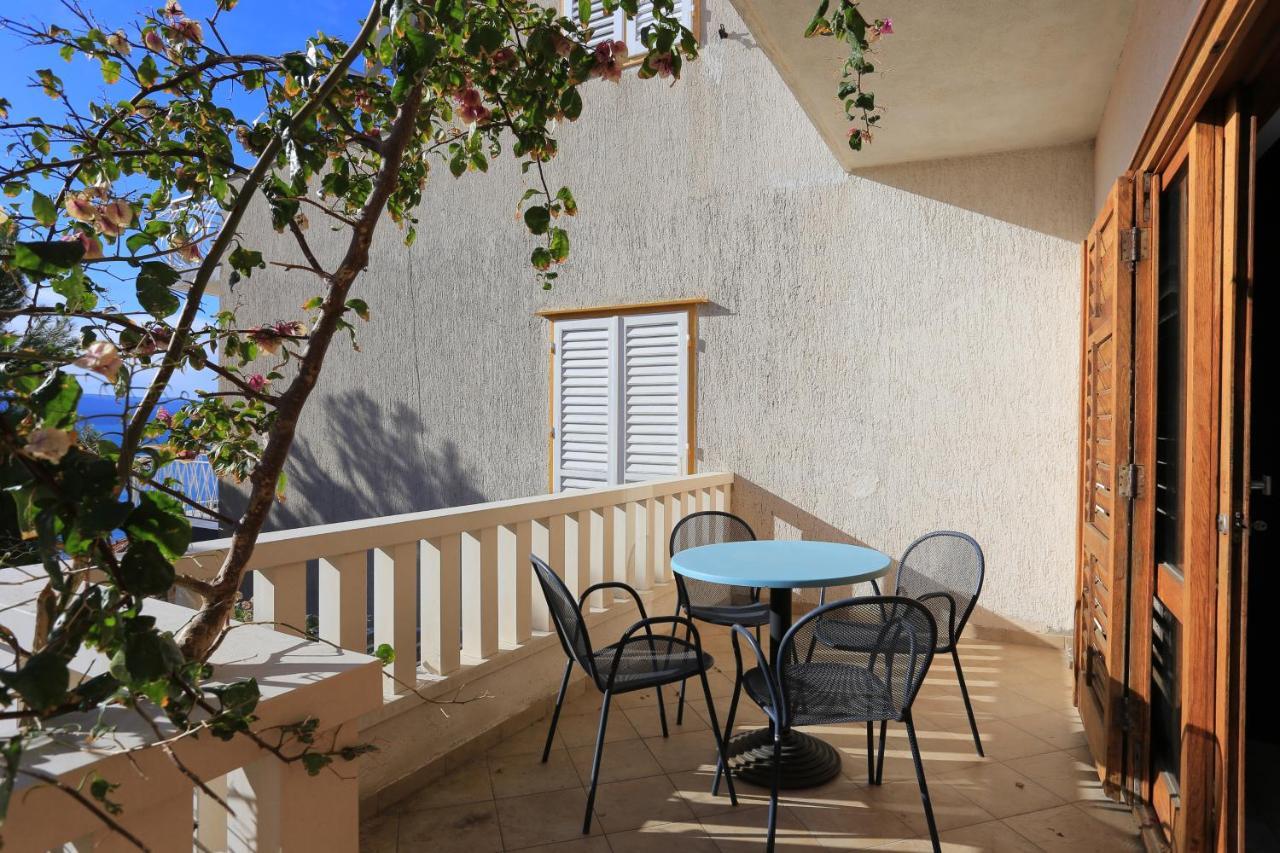 Apartments With A Parking Space Brela, Makarska - 18495 Ngoại thất bức ảnh