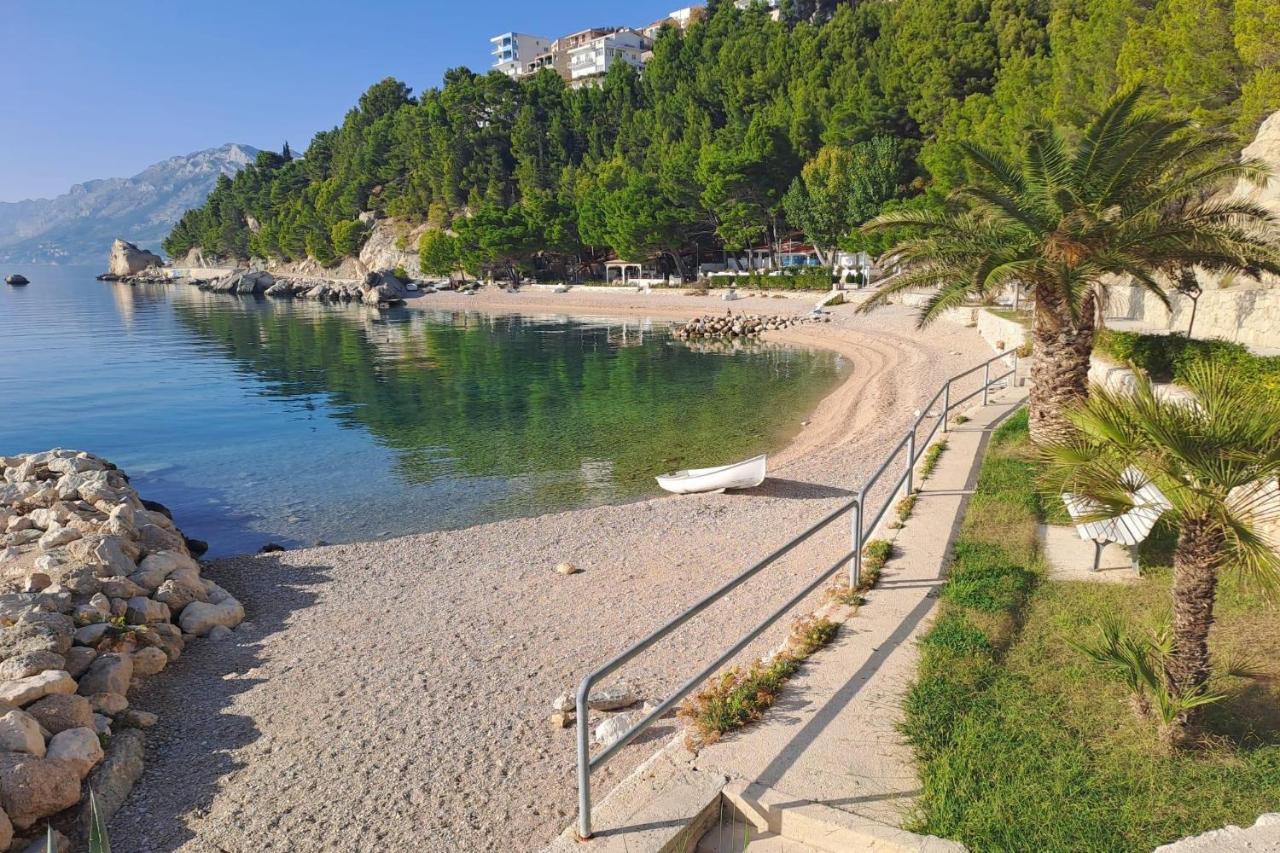Apartments With A Parking Space Brela, Makarska - 18495 Ngoại thất bức ảnh